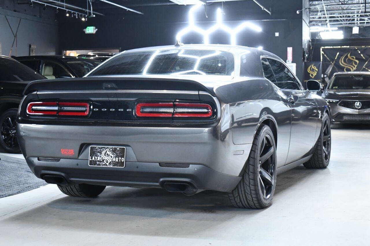 Used 2019 Dodge Challenger SRT Hellcat w/ Alcantara Appearance Package RWD image 12