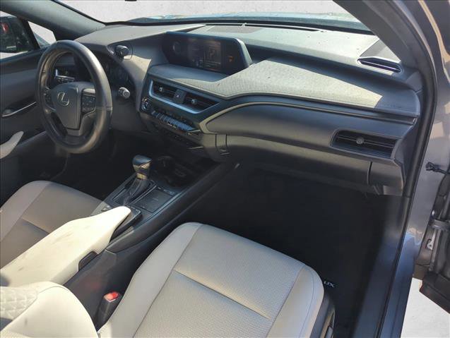 Used 2021 Lexus UX 250h w/ Premium Package image 20