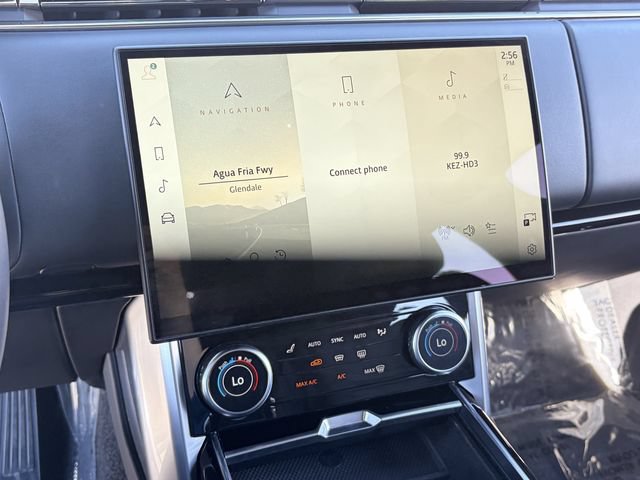 Used 2023 Land Rover Range Rover SE AWD/4WD image 13