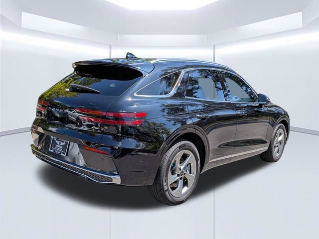 Used 2026 Genesis GV70 2.5T Advanced AWD/4WD image 4
