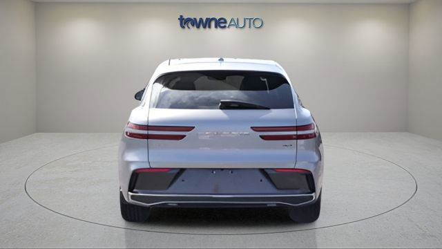 Used 2026 Genesis GV70 2.5T Advanced image 6