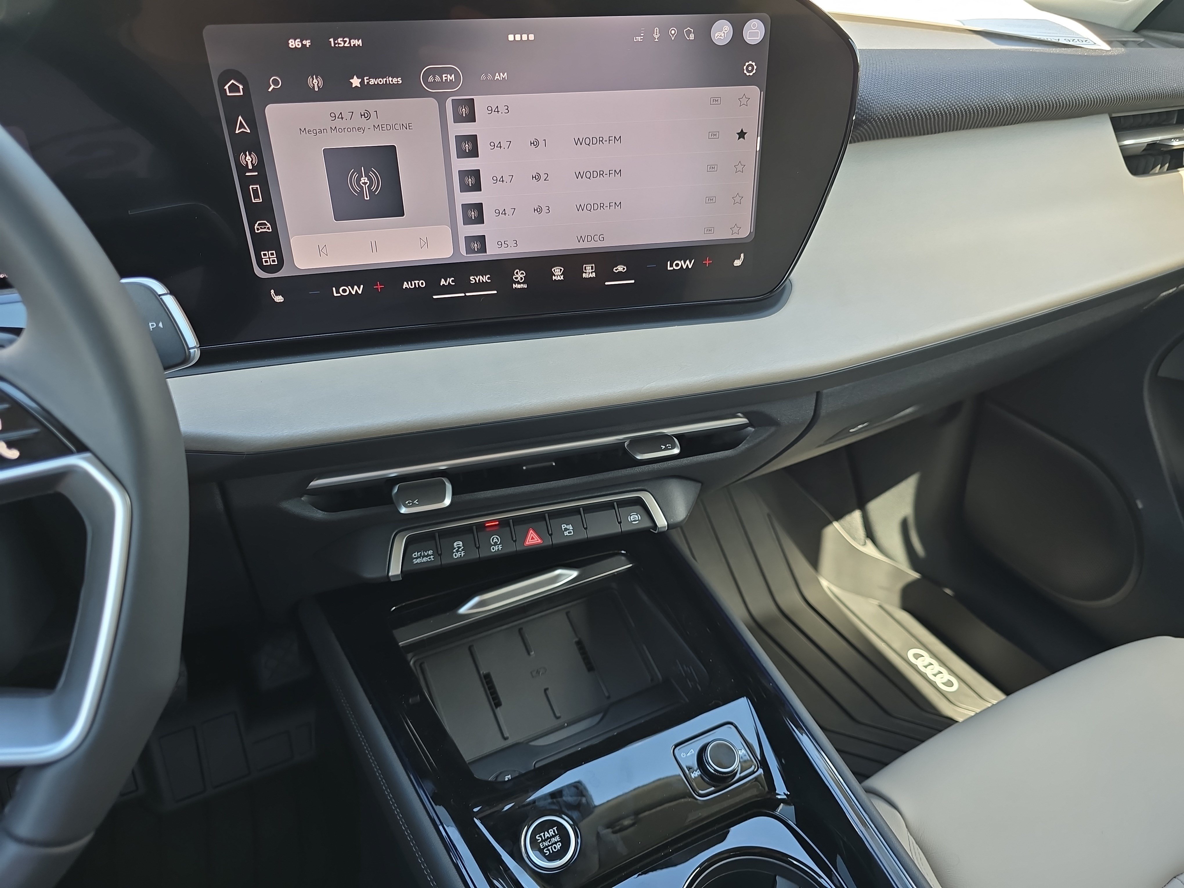 New 2026 Audi Q3 quattro 2.0T AWD/4WD image 20