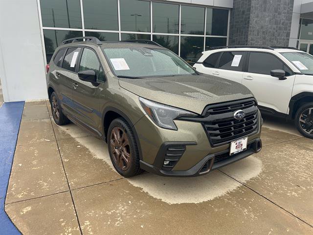Used 2025 Subaru Ascent Bronze Edition AWD/4WD image 2