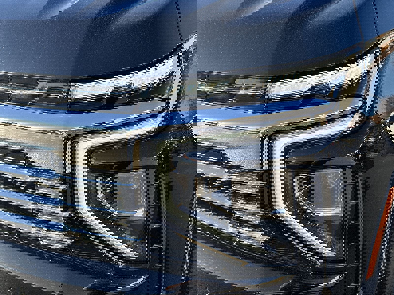 Used 2025 Chevrolet Tahoe Premier image 11