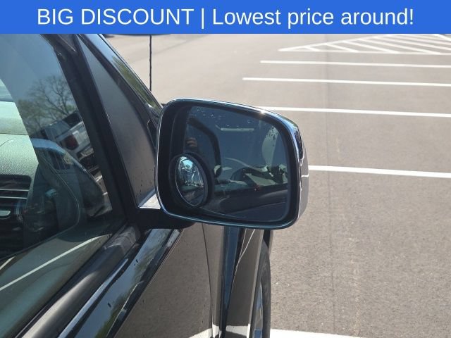 Used 2019 Nissan Frontier SL RWD image 7