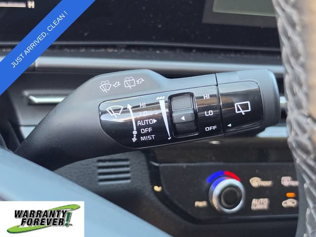 Used 2026 Kia Sportage EX w/ EX Panorama Roof Package FWD image 21