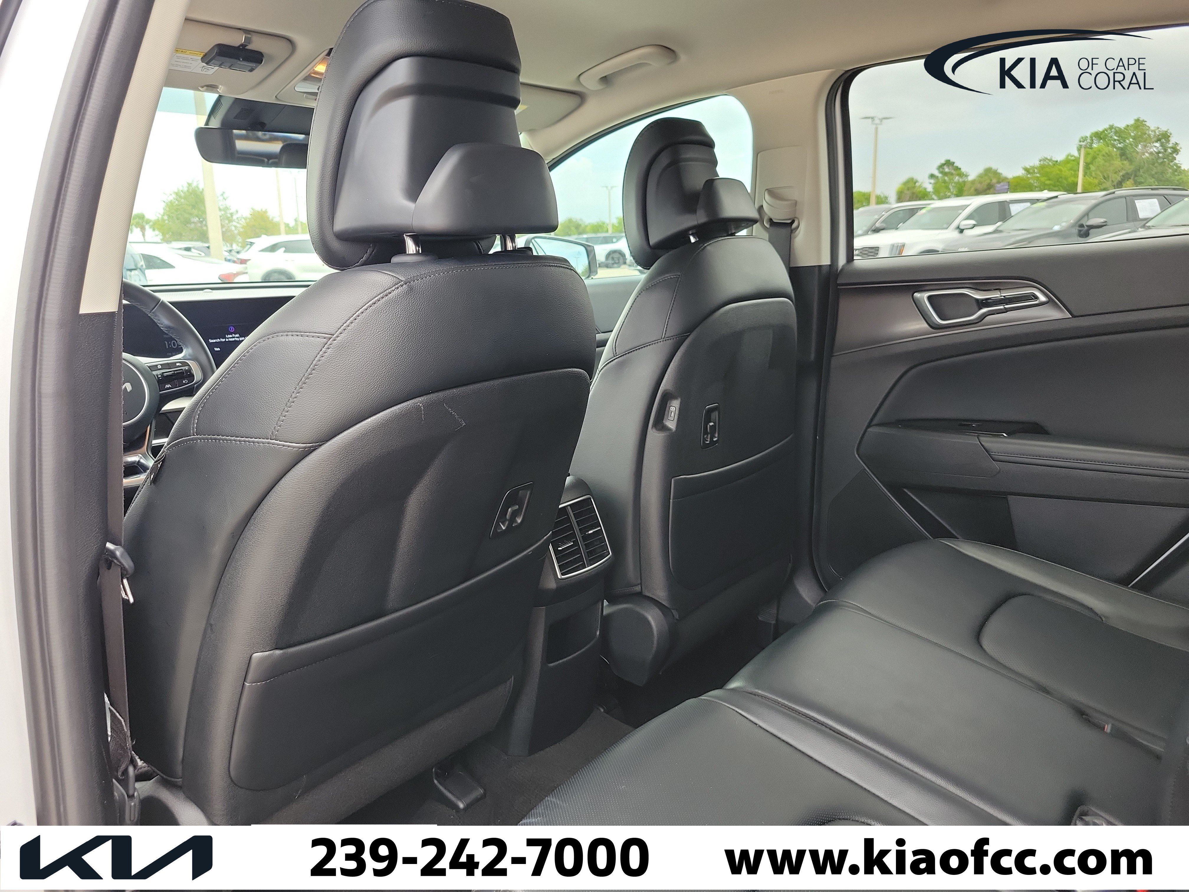 Certified 2024 Kia Sportage EX FWD image 12