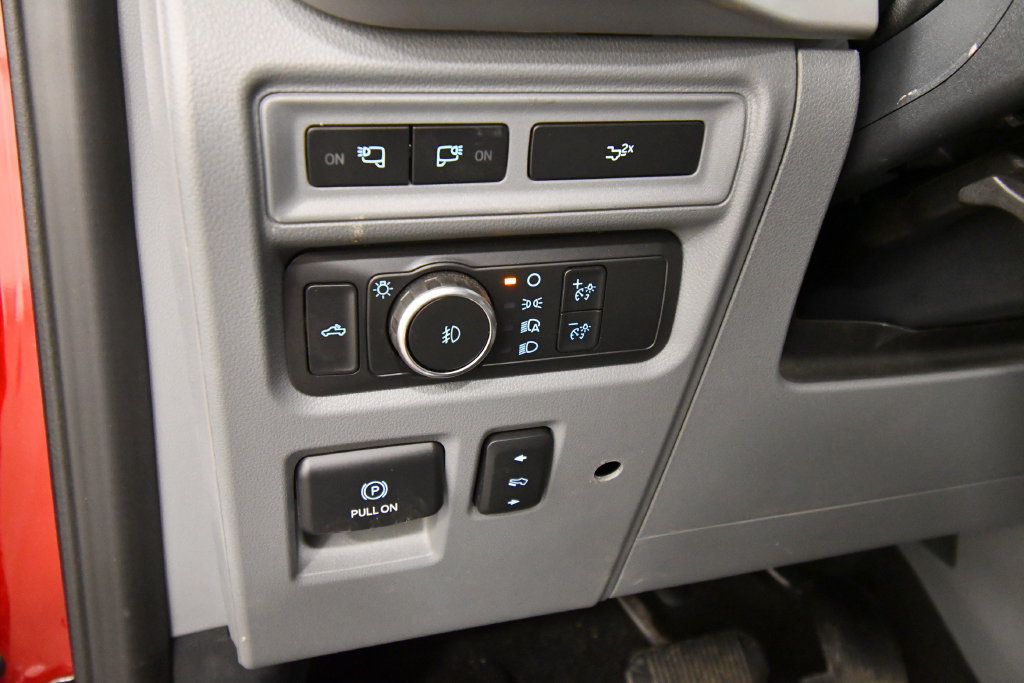 Used 2022 Ford F150 XLT w/ Equipment Group 302A High AWD/4WD image 19