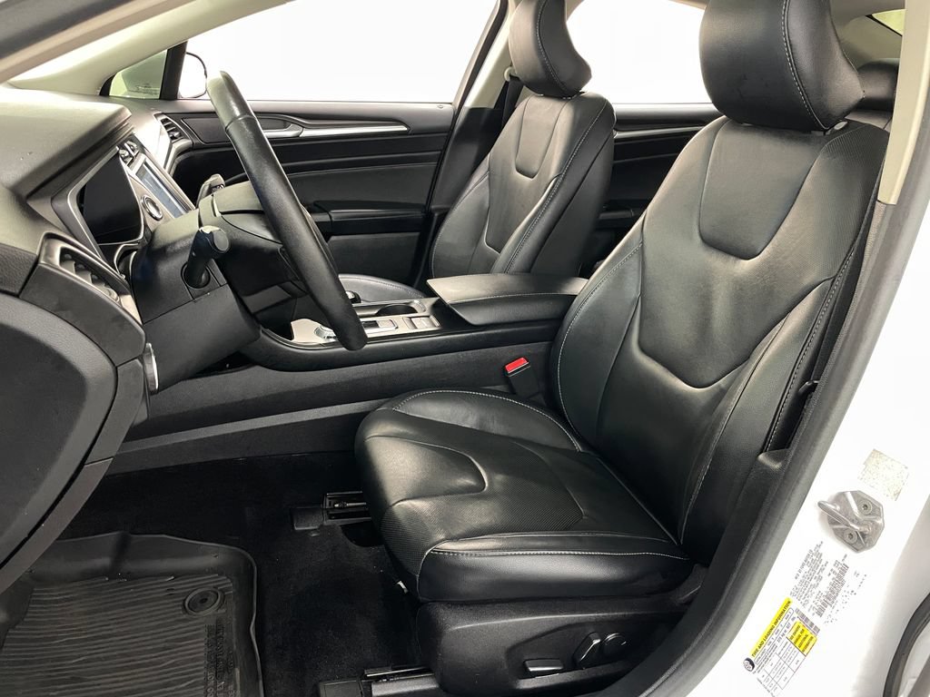Used 2017 Ford Fusion Titanium FWD image 24