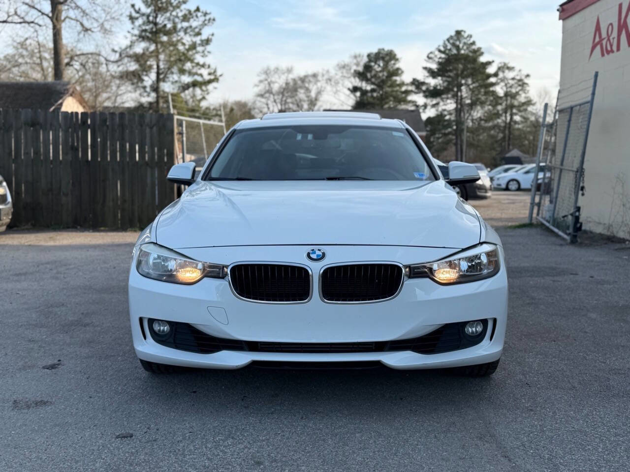 Used 2015 BMW 328i Sedan RWD image 3