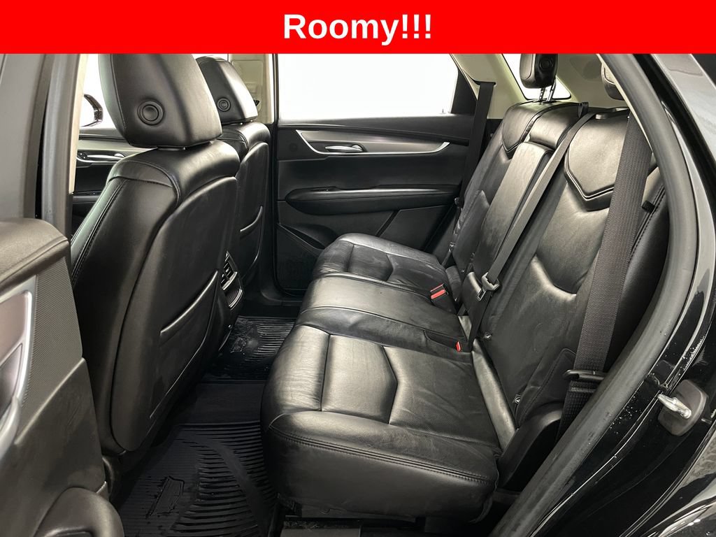 Certified 2018 Cadillac XT5 Luxury w/ Driver Awareness Package AWD/4WD image 15