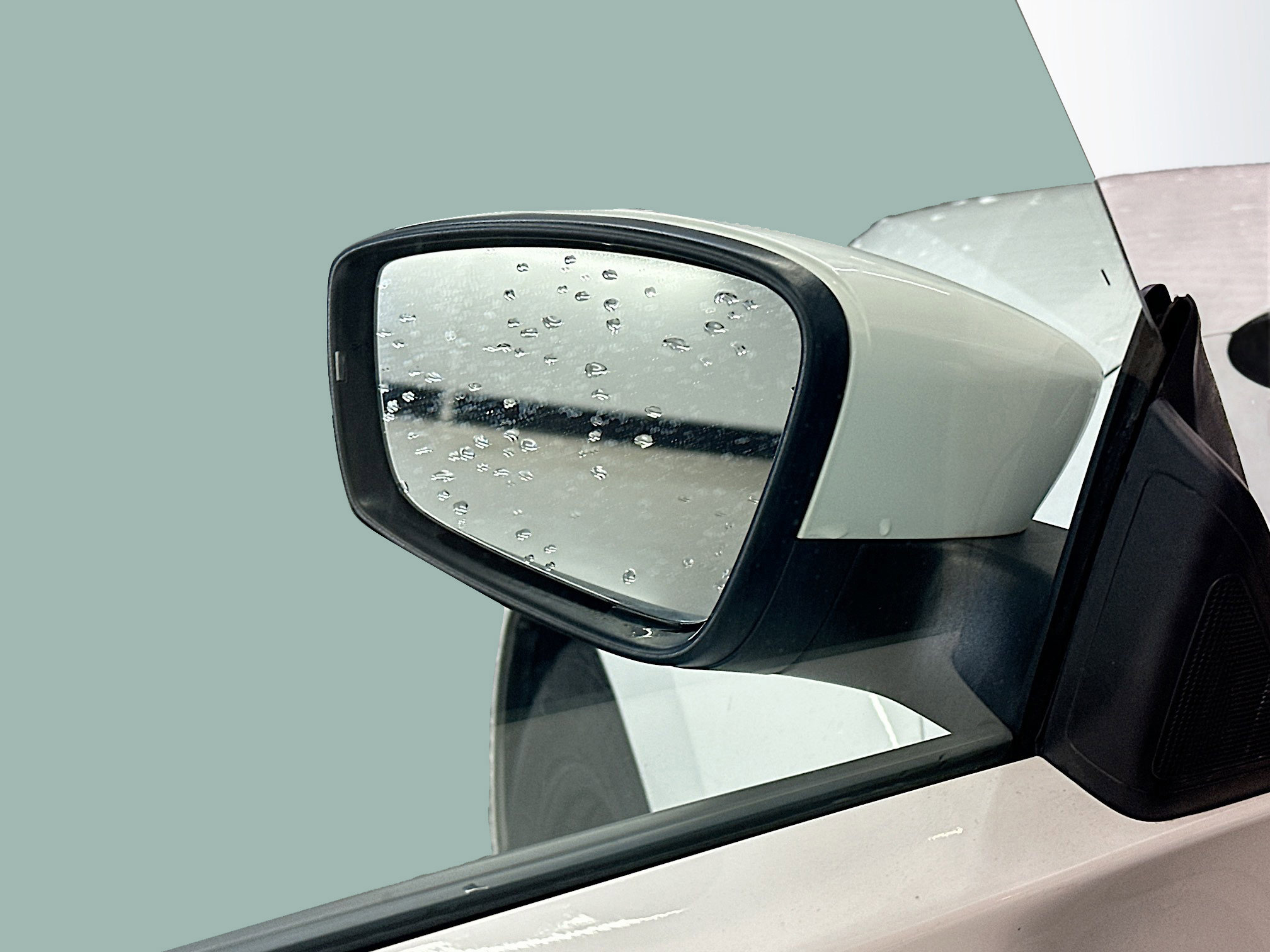 Used 2013 Volkswagen Beetle 2.5 image 16