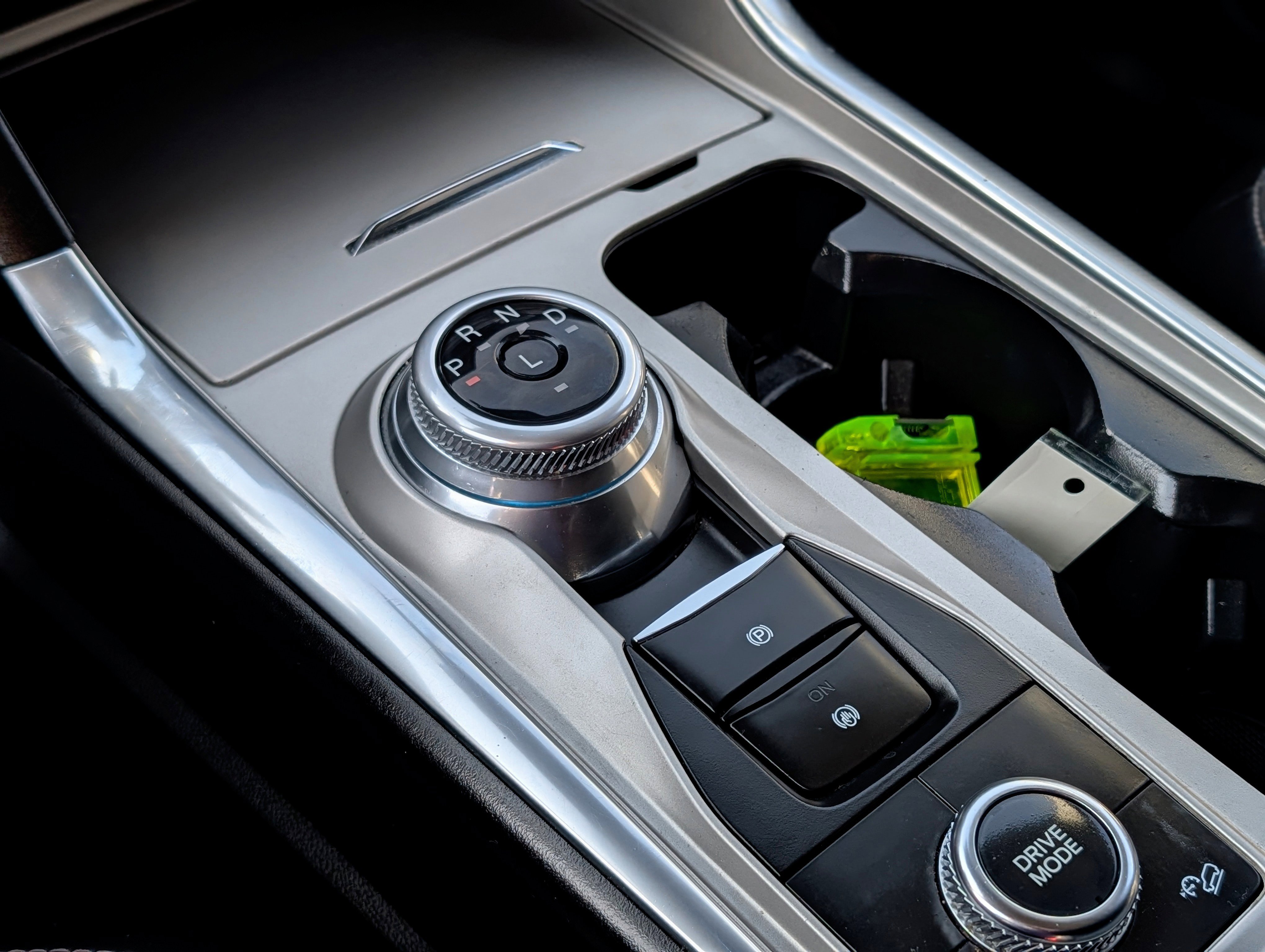 Used 2023 Ford Explorer XLT w/ Equipment Group 202A image 17