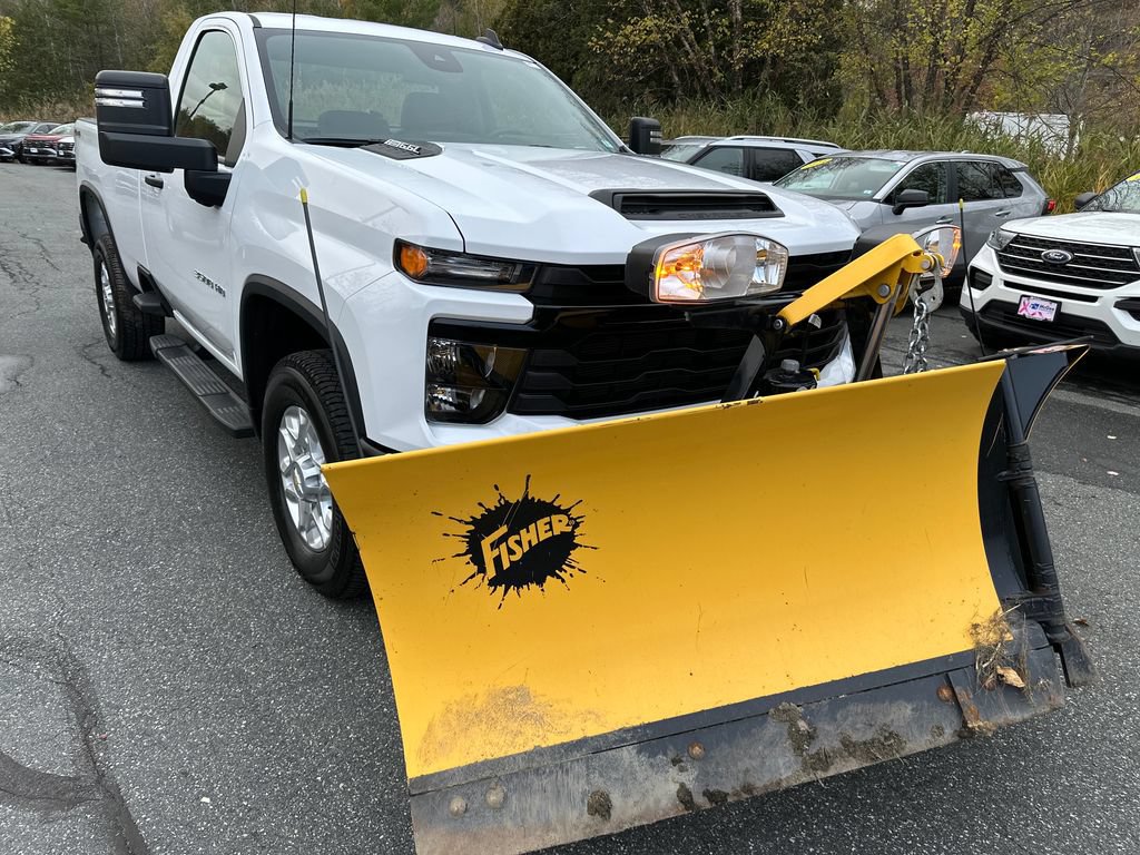 Used 2025 Chevrolet Silverado 3500 W/T w/ Snow Plow Prep/Camper Package AWD/4WD image 7