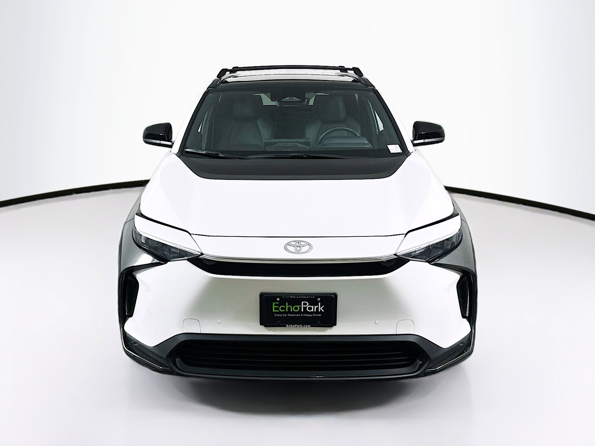 Used 2025 Toyota bZ4X FWD w/ Weather Package image 2