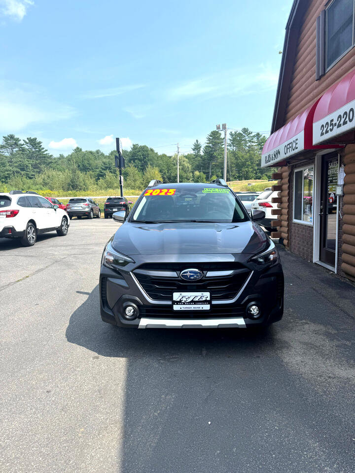 Used 2025 Subaru Outback Touring image 3