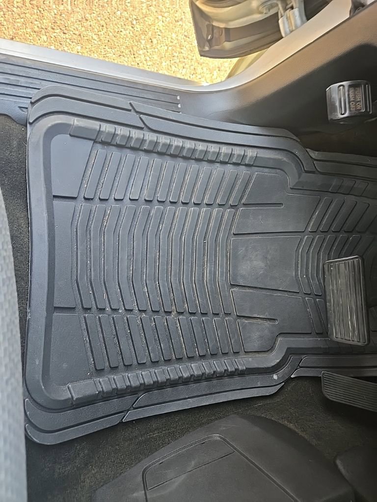 Used 2017 Chevrolet Silverado 1500 Custom w/ Custom Convenience Package image 12