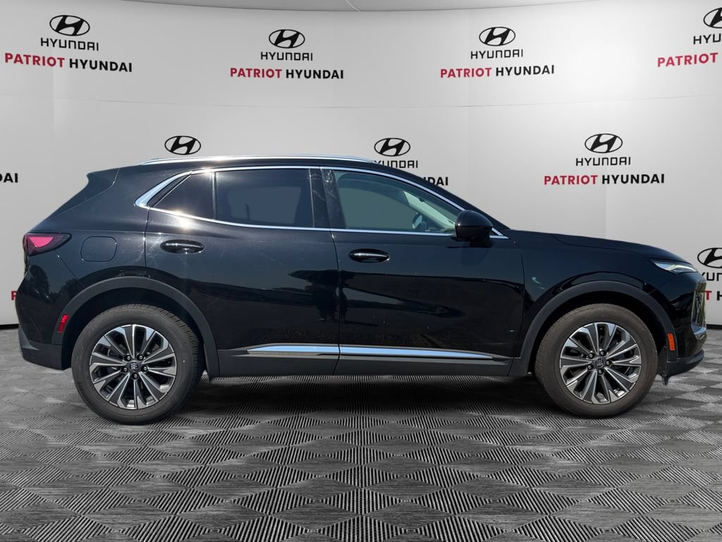 Used 2024 Buick Envision Preferred AWD/4WD video 2