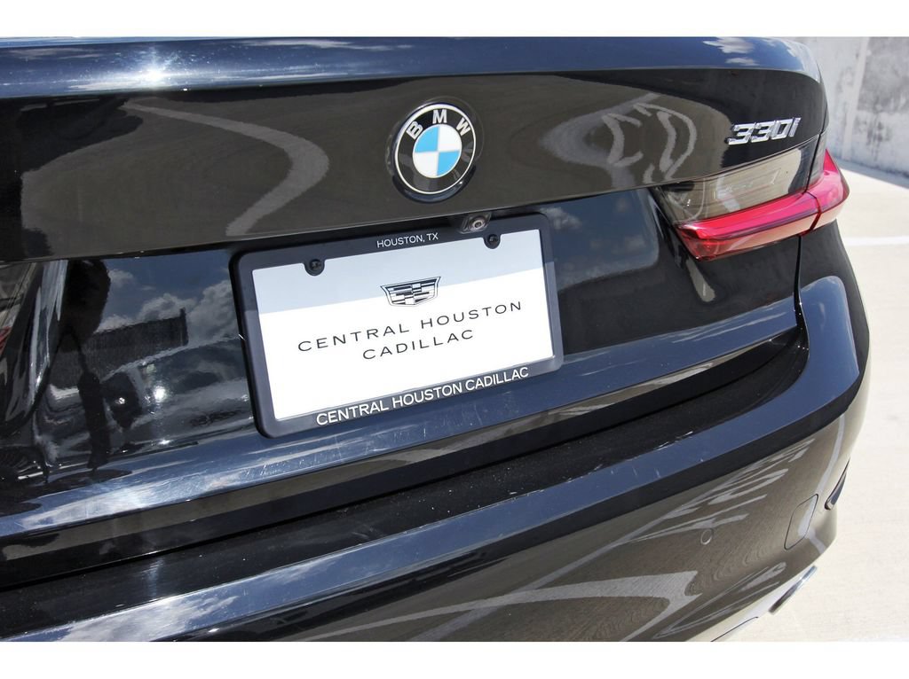 Used 2022 BMW 330i Sedan w/ Driving Assistance Package RWD image 25