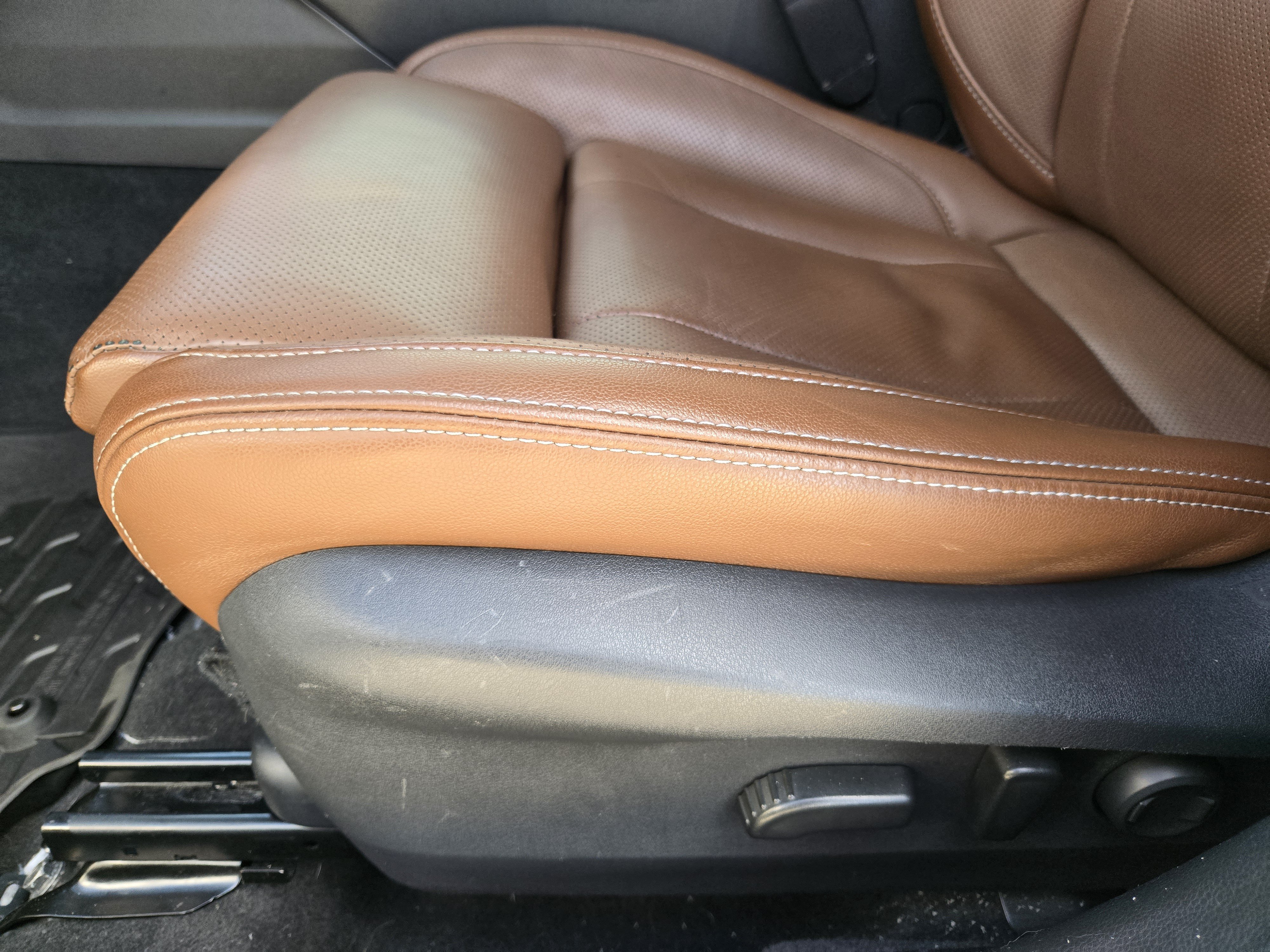 Used 2021 Subaru Outback Touring XT AWD/4WD image 25