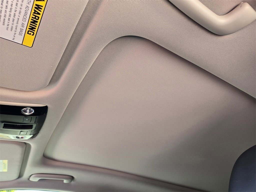 New 2025 Kia Sorento S w/ Panoramic Sunroof Package image 21