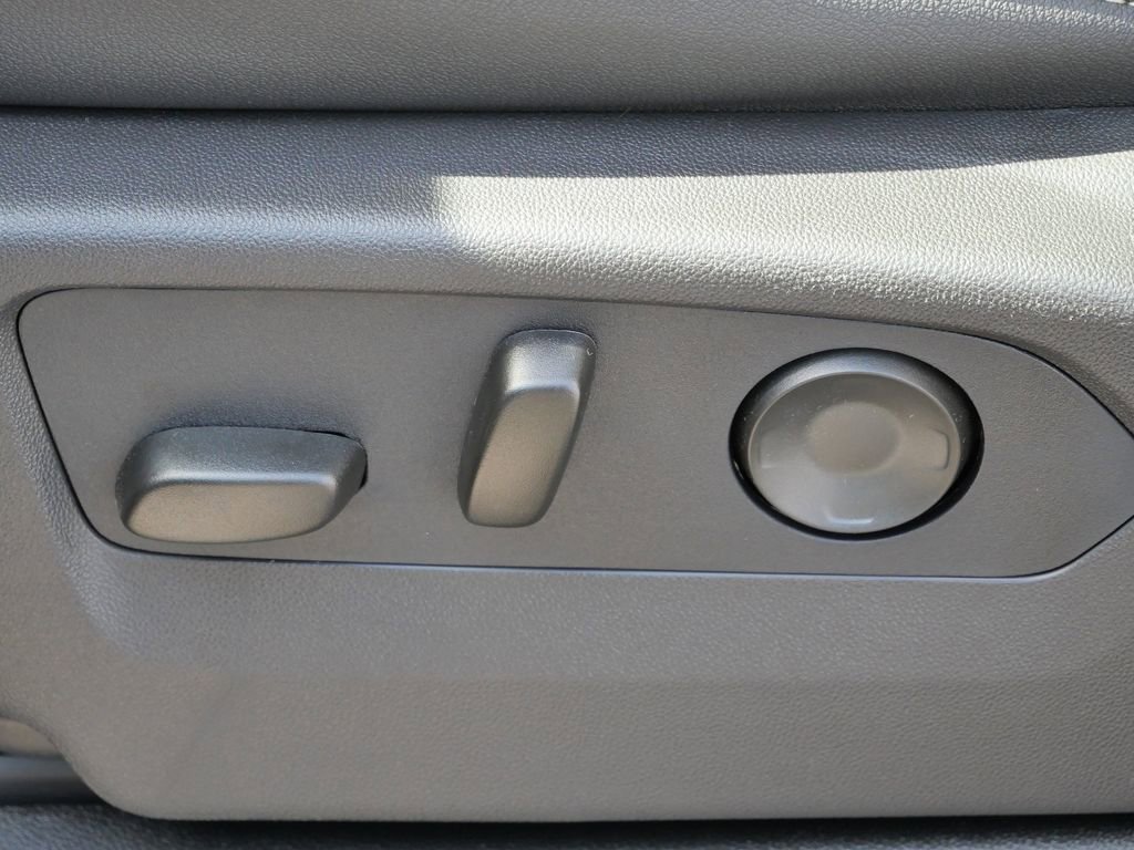 New 2026 GMC Yukon Elevation AWD/4WD image 44