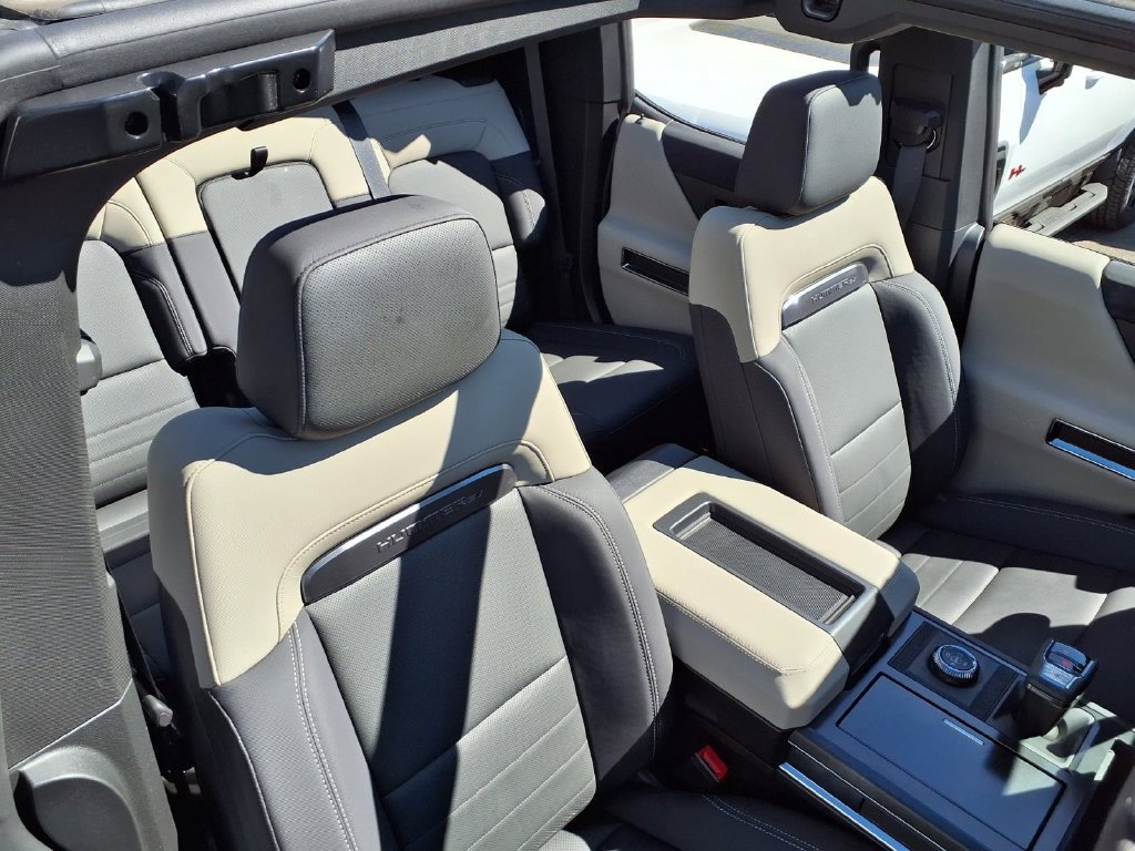 Used 2026 GMC Hummer EV SUV AWD/4WD image 33