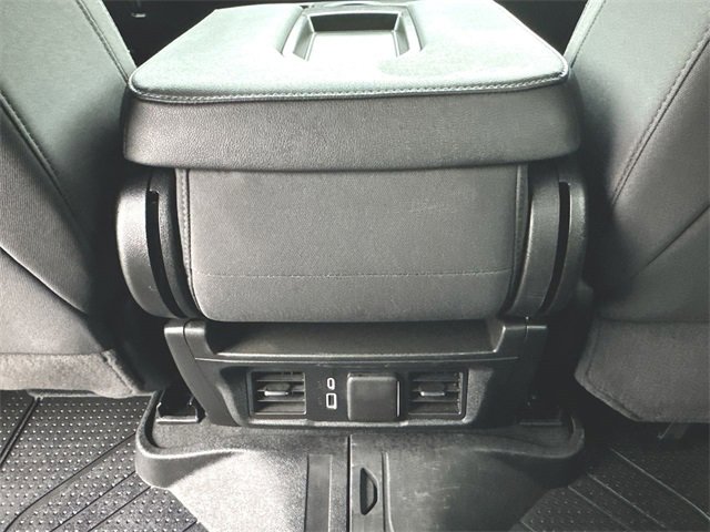 Used 2024 Chevrolet Silverado 1500 LT image 21