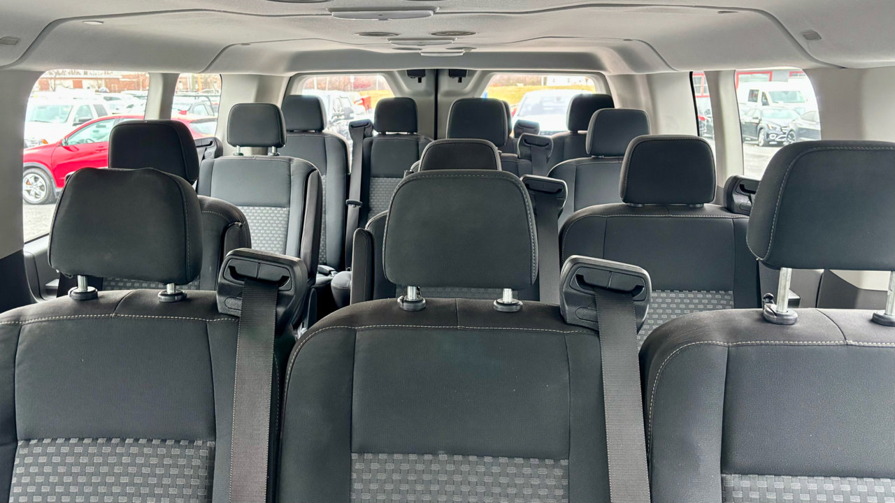 Used 2020 Ford Transit 350 XLT image 6