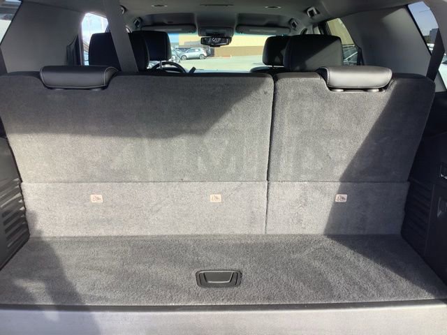 Used 2019 GMC Yukon SLT w/ Graphite Edition image 12