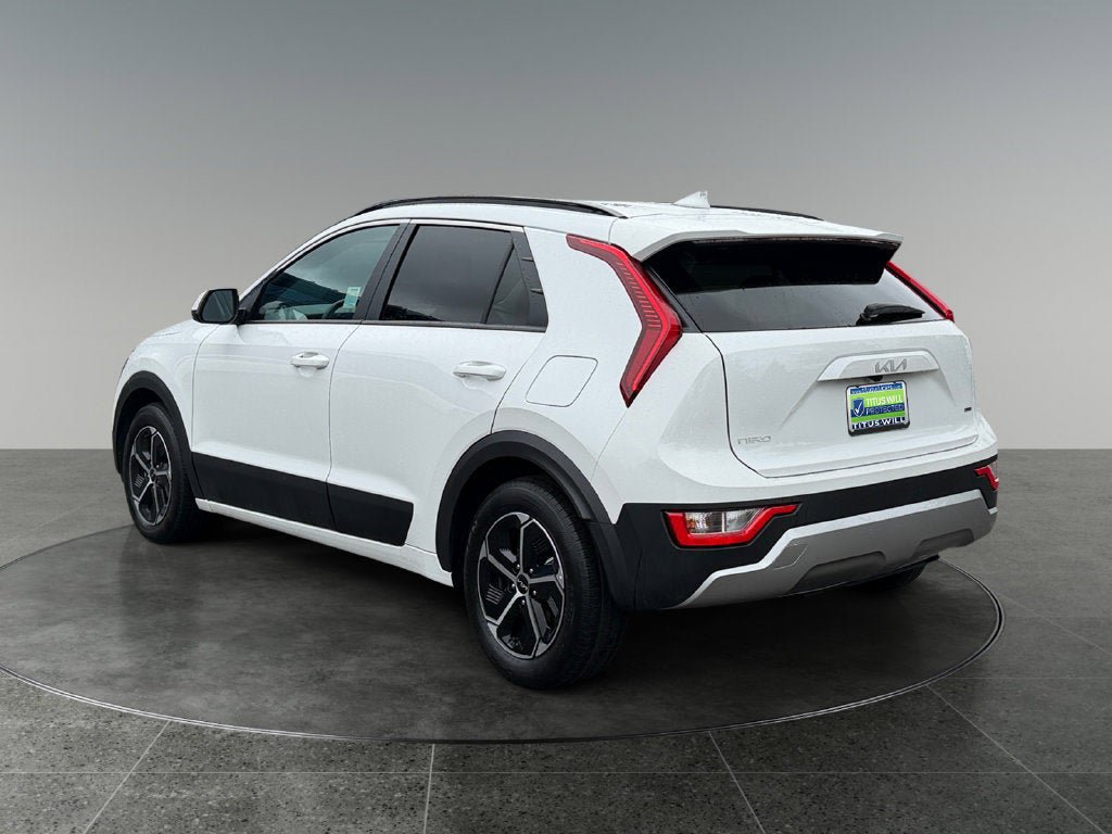 Used 2025 Kia Niro LX FWD image 8