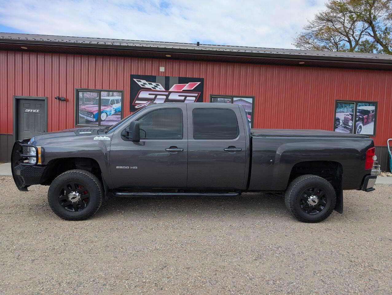 Used 2011 Chevrolet Silverado 2500 LTZ w/ LTZ Plus Package