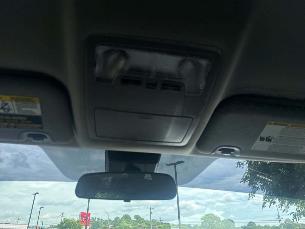 Used 2019 Toyota Highlander LE FWD image 45