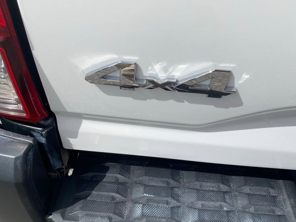 Used 2020 Toyota Tacoma SR image 14