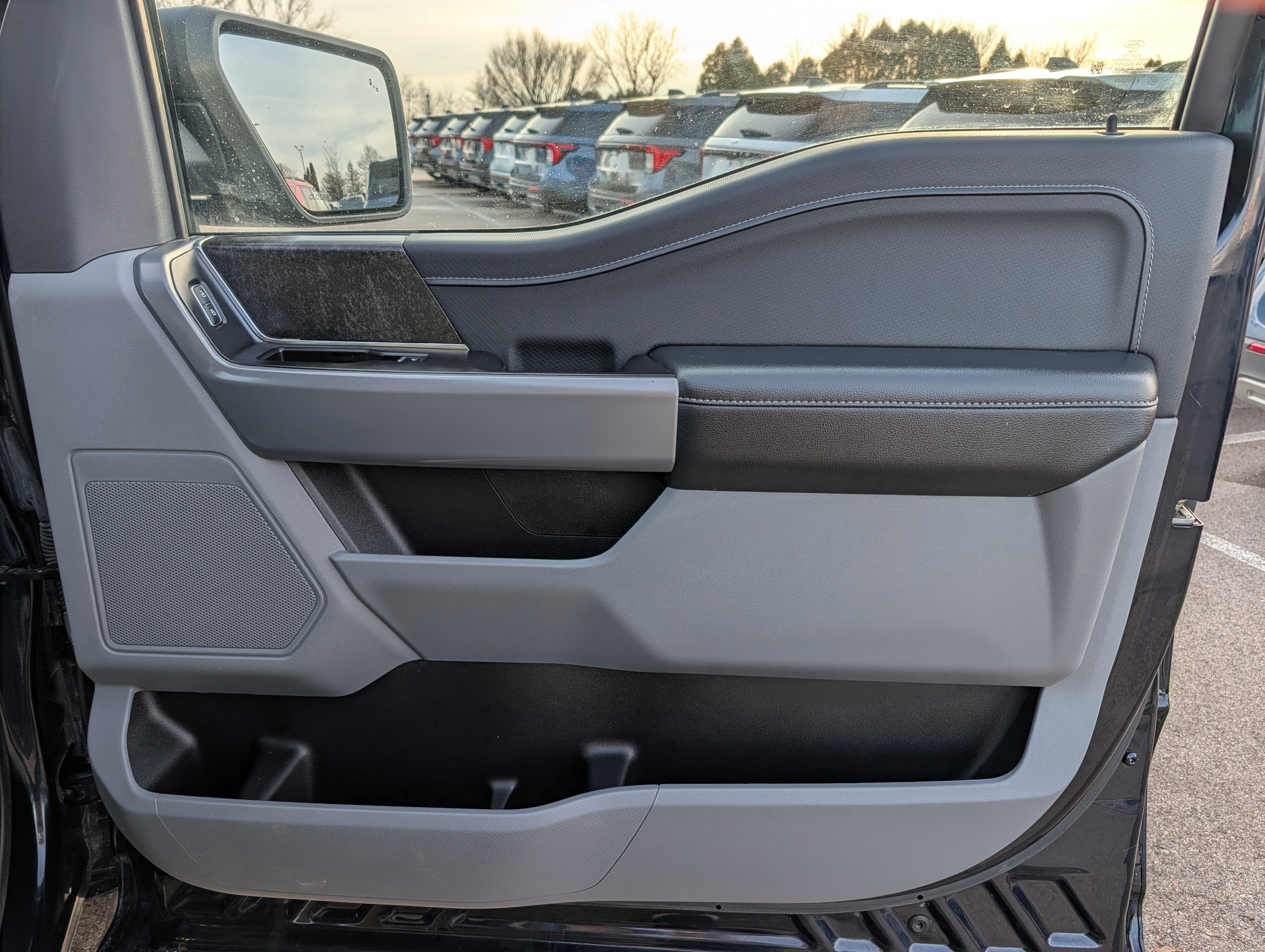 Used 2022 Ford F150 XLT w/ Equipment Group 302A High image 37