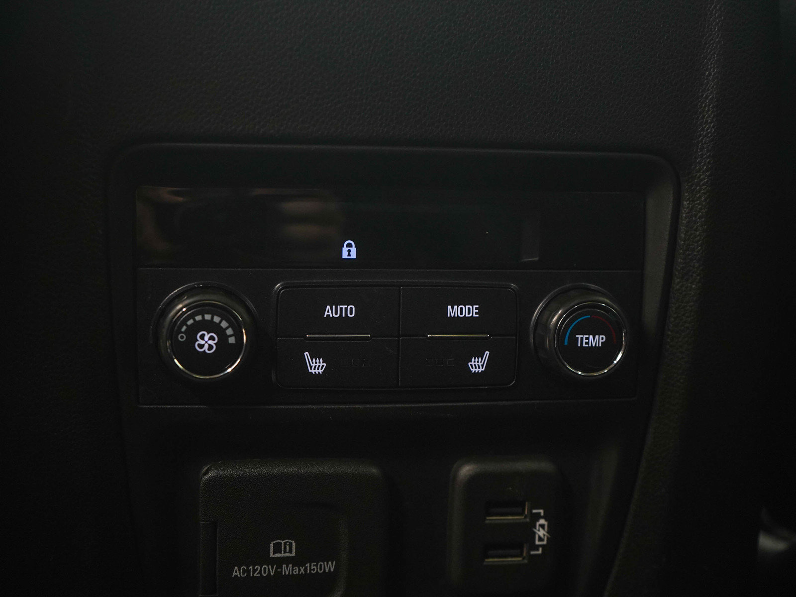 Used 2020 Buick Enclave Avenir w/ Avenir Technology Package AWD/4WD image 17