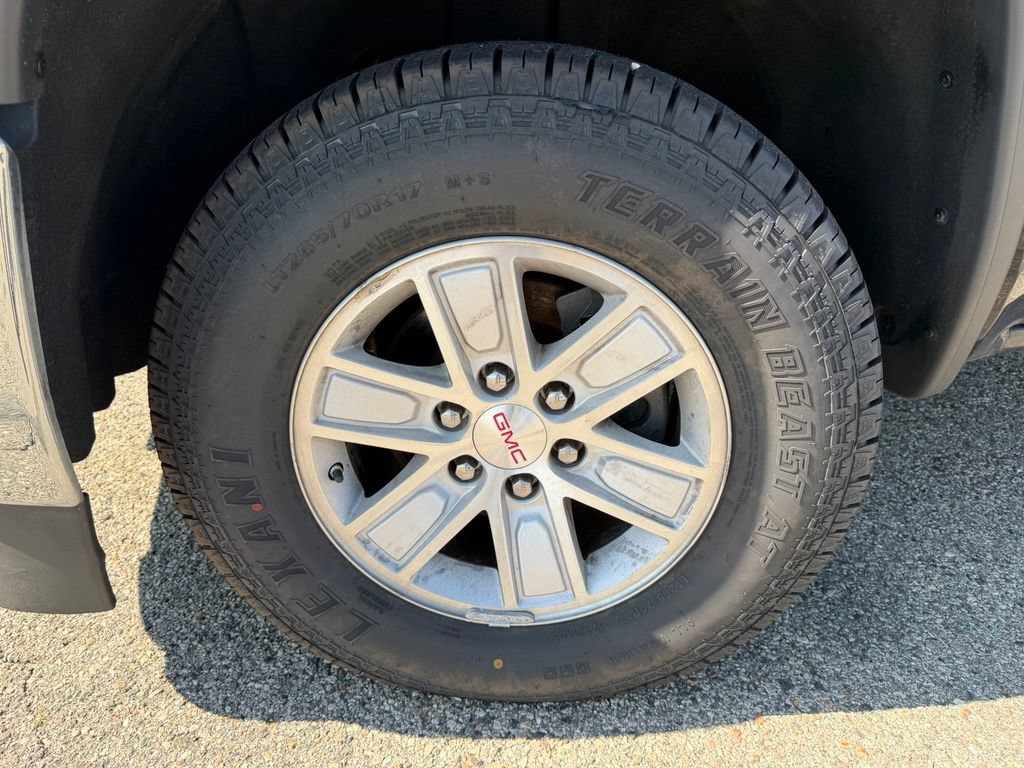 Used 2018 GMC Sierra 1500 SLE w/ SLE Value Package AWD/4WD image 10