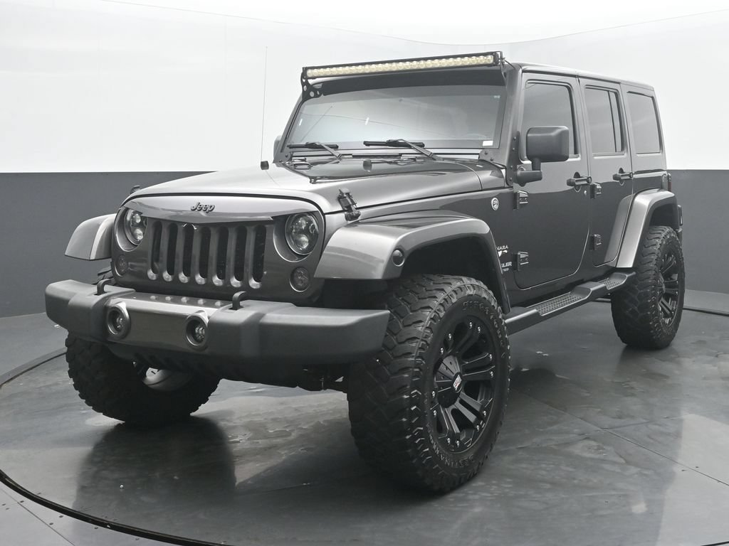 Used 2016 Jeep Wrangler Unlimited Sahara w/ Connectivity Group AWD/4WD image 1