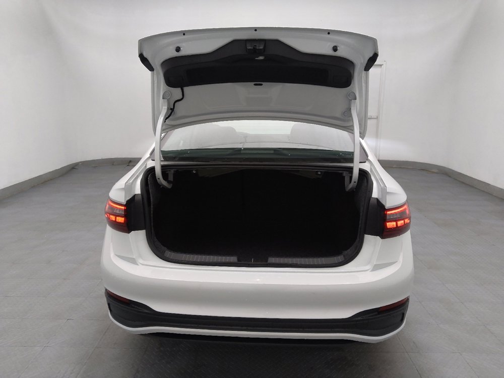 Used 2024 Volkswagen Jetta S image 29