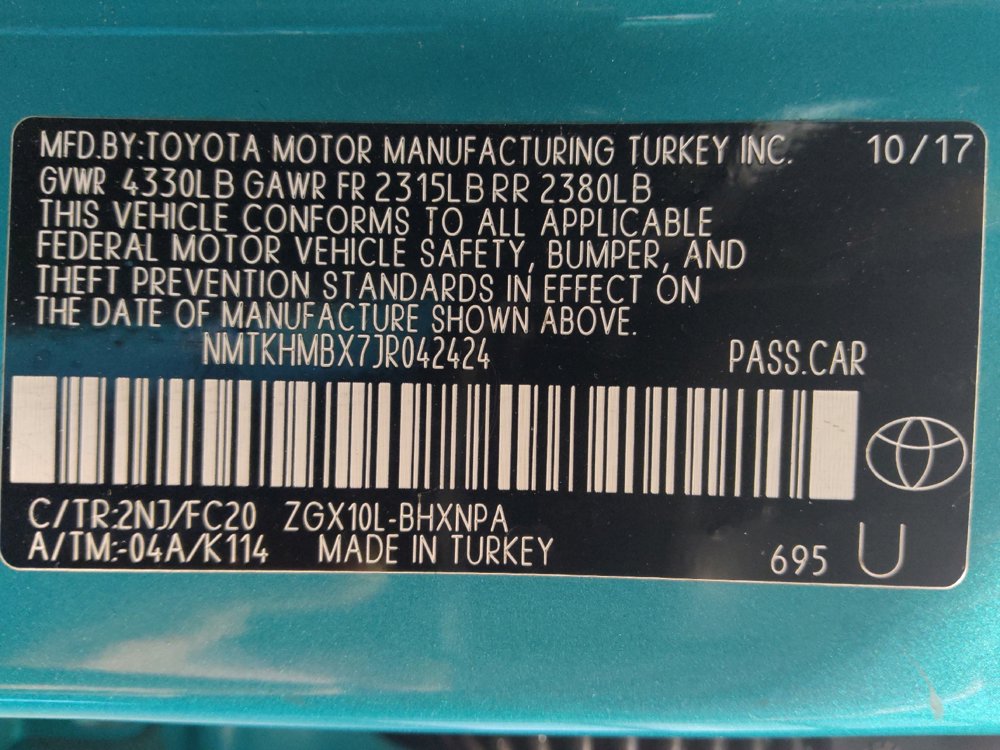 Used 2018 Toyota C-HR XLE FWD image 33