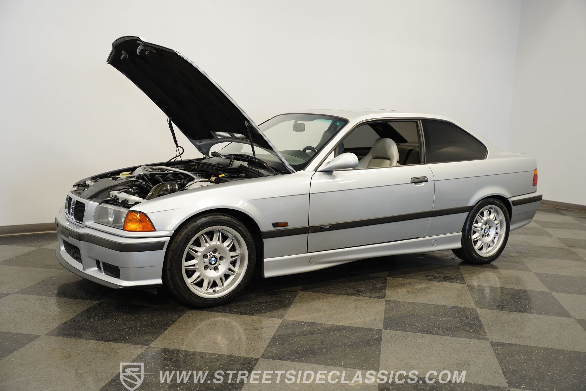 Used 1996 BMW M3 Coupe RWD image 38