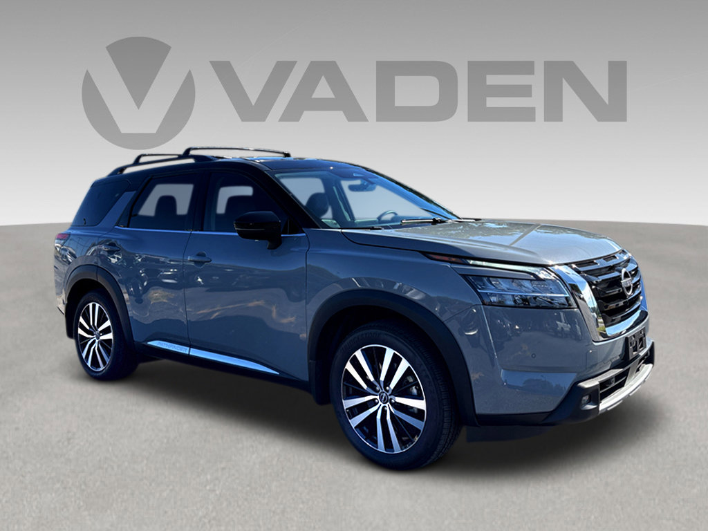 Used 2023 Nissan Pathfinder Platinum