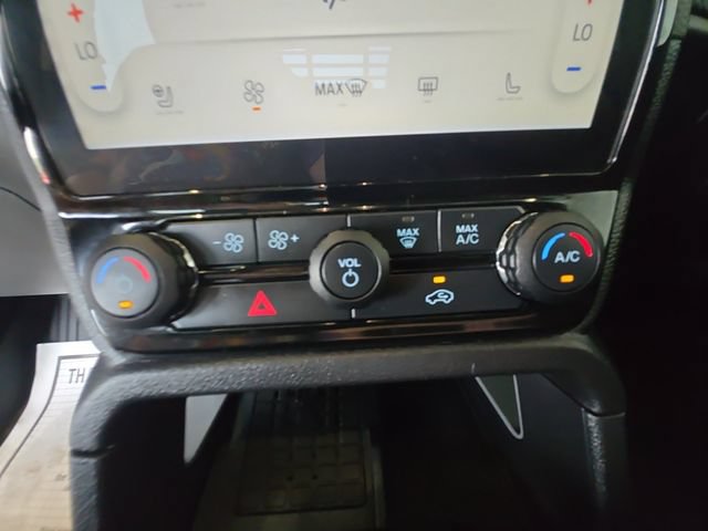 Certified 2024 Ford Ranger Lariat w/ Trailer Tow Package AWD/4WD image 17