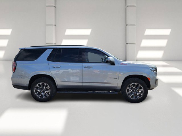 Used 2024 Chevrolet Tahoe Z71 w/ Luxury Package AWD/4WD image 4