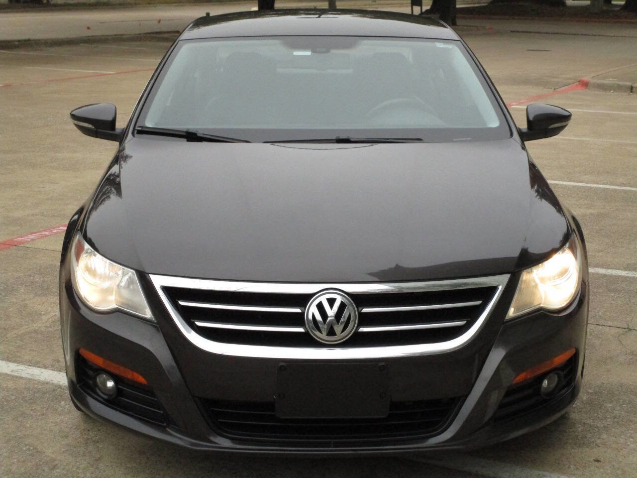 Used 2010 Volkswagen CC Sport image 4