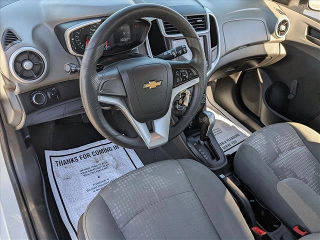 Used 2019 Chevrolet Sonic LT image 10