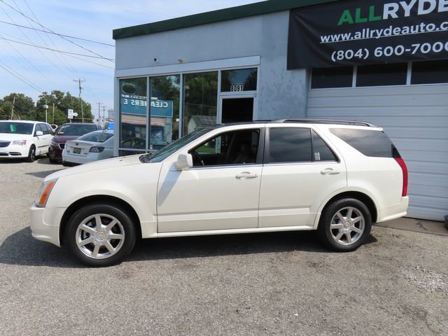 Used 2005 Cadillac SRX w/ 7-Passenger Value Package image 8