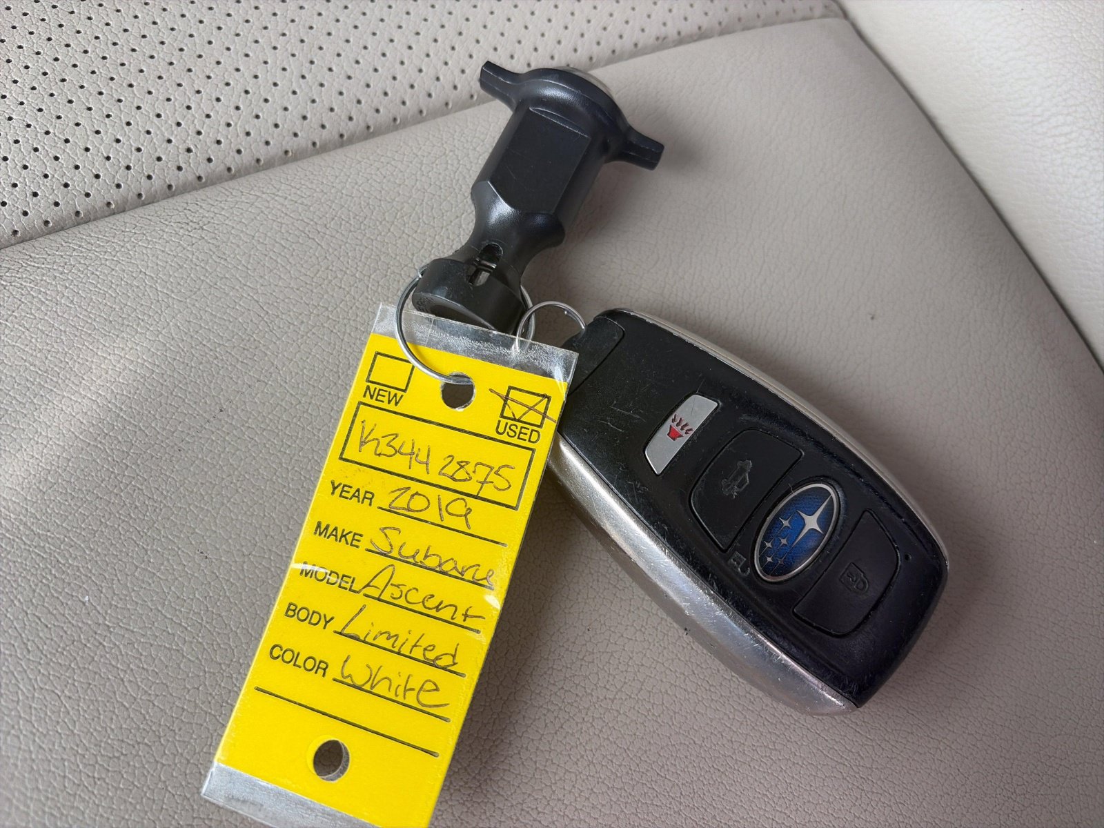 Used 2019 Subaru Ascent Limited AWD/4WD image 34