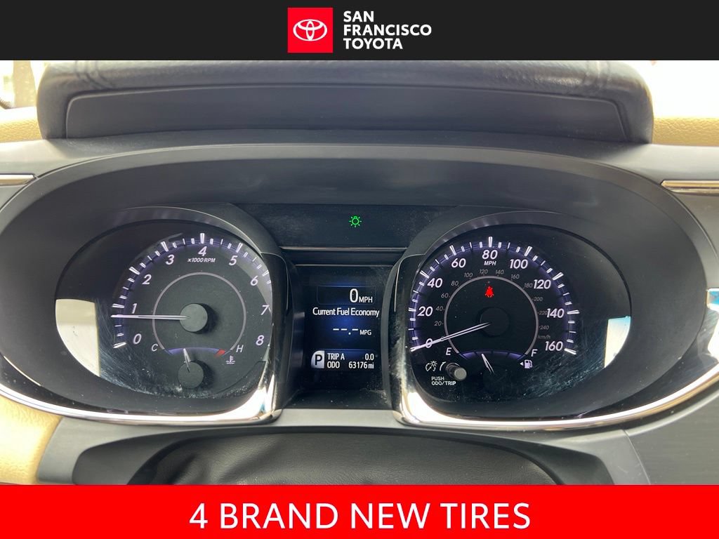 Used 2014 Toyota Avalon XLE Premium FWD image 33