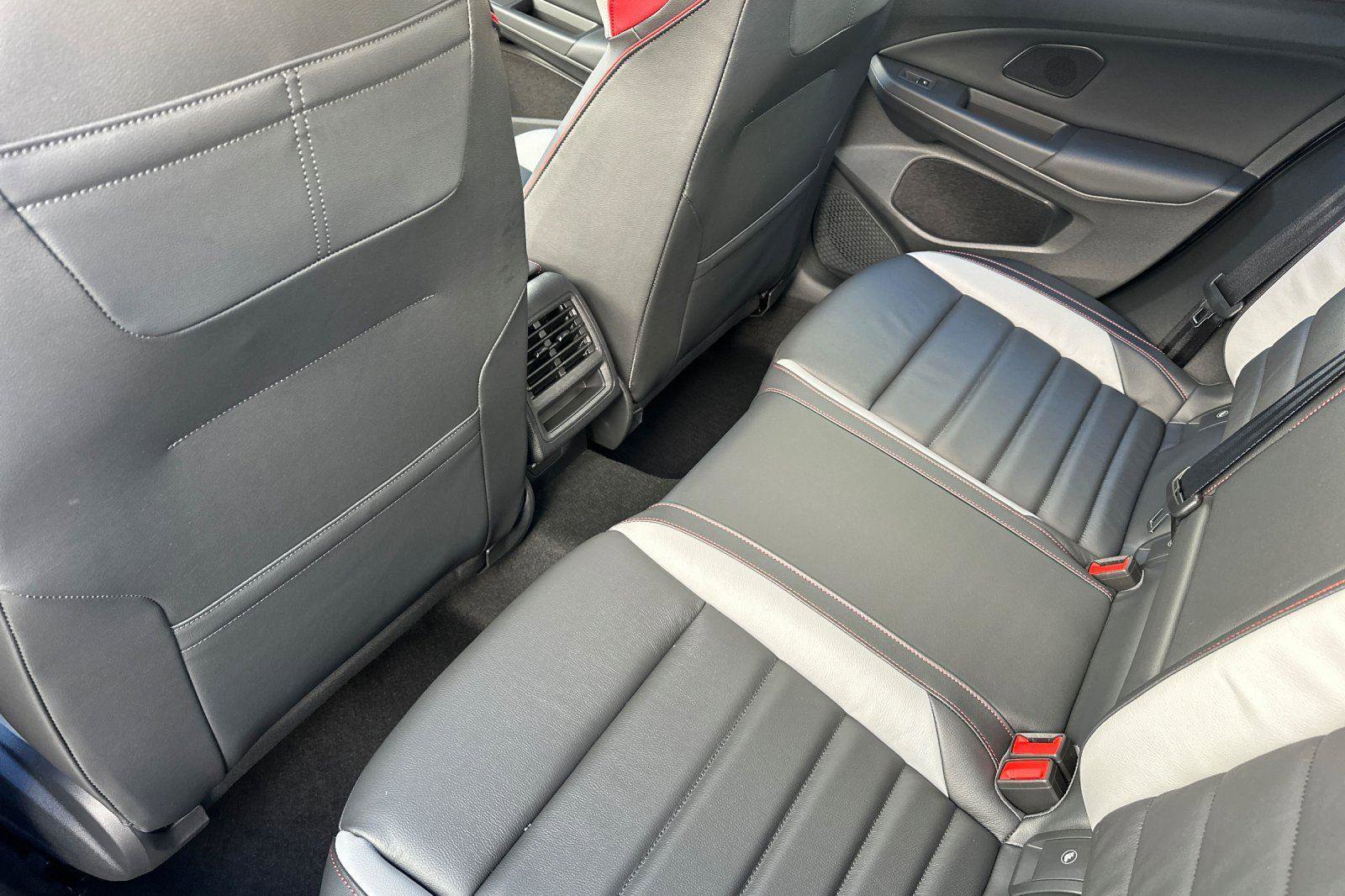 New 2026 Volkswagen GTI SE image 11